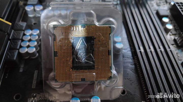 Процессор: Intel Core i3 2100, 3.1 MHz