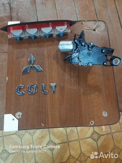 Запчасти для mitsubishi colt 2005г