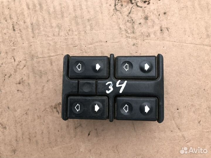 Переключатель на печку на Бмв 5 E34 Кузов