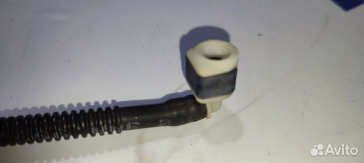 Шланг омывателя лобового стекла Volkswagen Passat