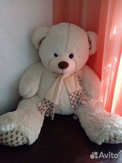 Плюшевый медведь новый