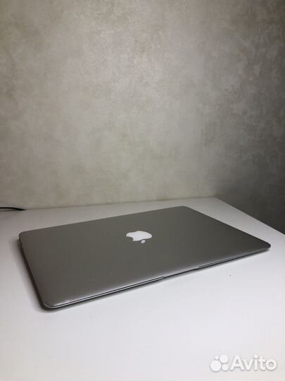 Apple MacBook Air 13 2011