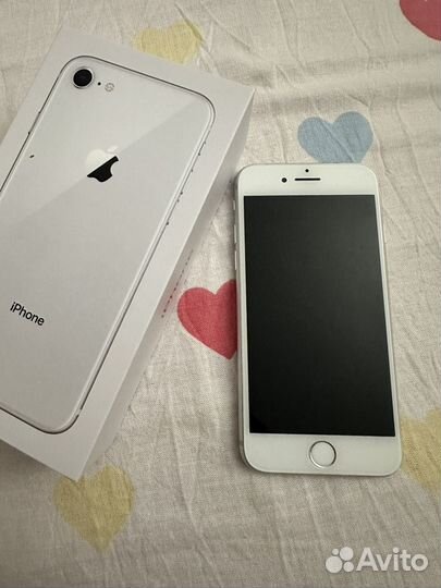 Телефон iPhone 8 64 gb