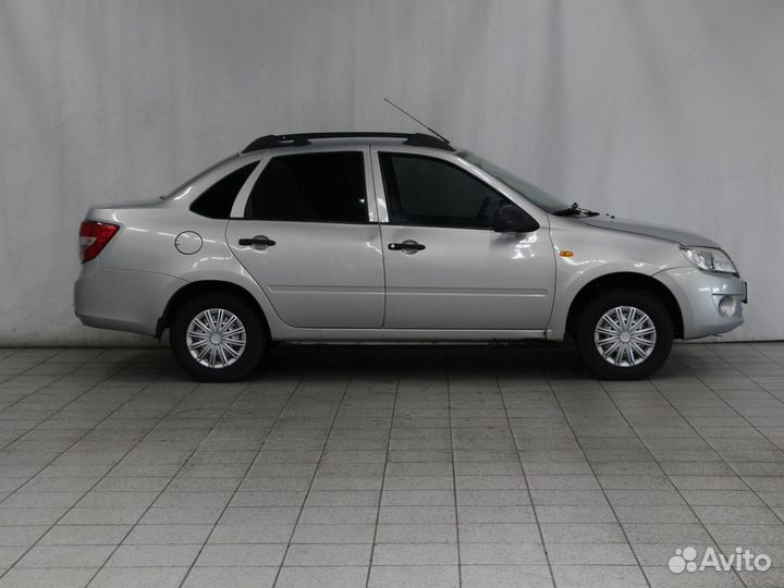 LADA Granta 1.6 МТ, 2013, 72 797 км