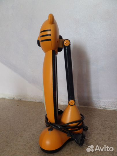 Настольная лампа Тигренок camelion KD-506