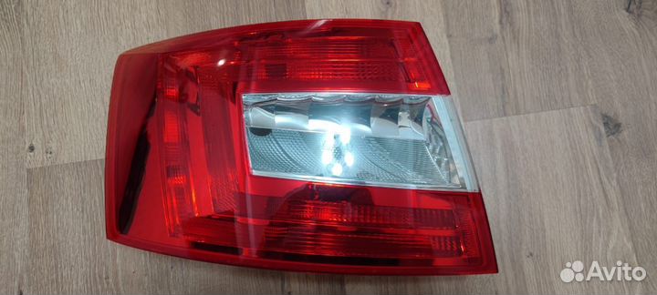 Фонарь задний левый octavia a7 галоген