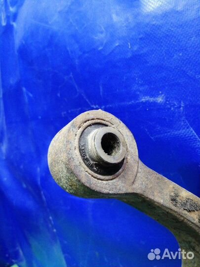 Кулак поворотный задний левый Hyundai Sonata EF