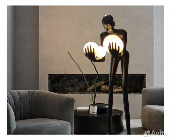Напольный светильник - девушка с шарами