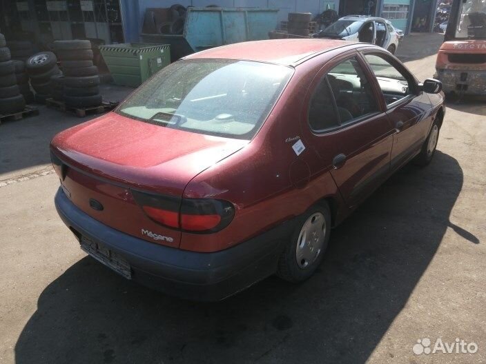 Разбор на запчасти Renault Megane