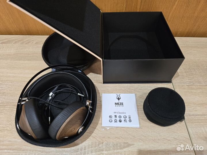 Наушники полноразмерные Meze Audio 99 classics