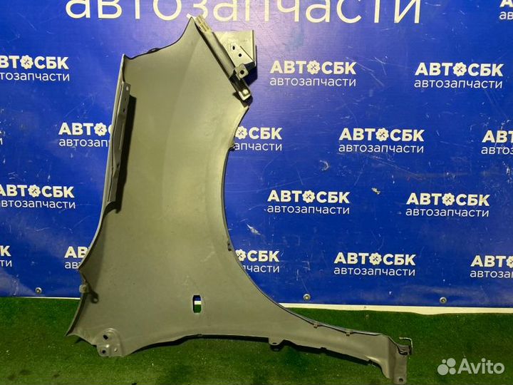 Крыло переднее левое Nissan Wingroad JY12 HR15DE