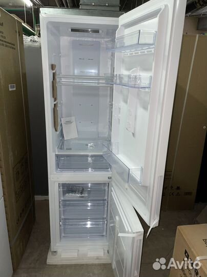 Новый холодильник Kuppersberg