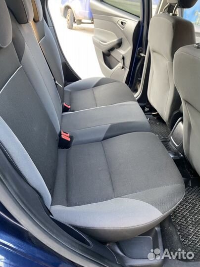 Ford Focus 1.6 МТ, 2011, 136 000 км