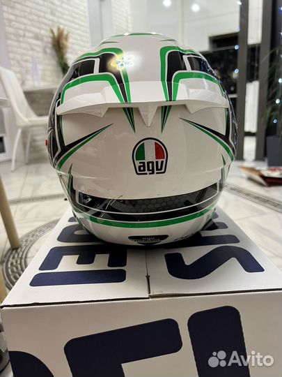 Мотошлем agv