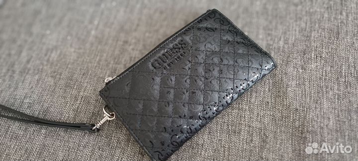 Клатч-портмоне жен Guess
