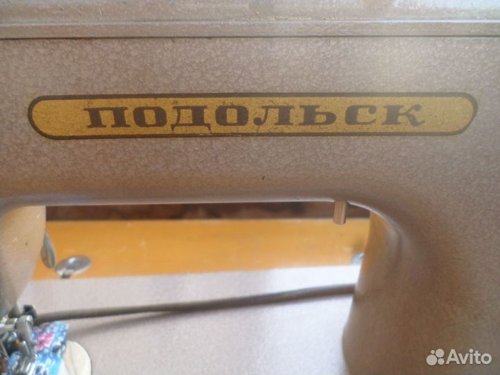 Швейная машинка ножная