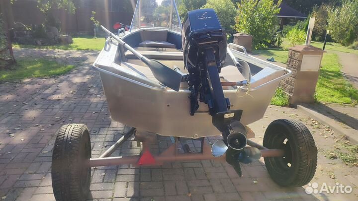 Вельбот 37 м прицепом продам