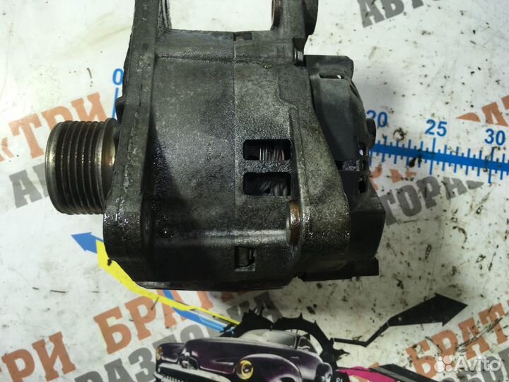 Рено Кангу Генератор