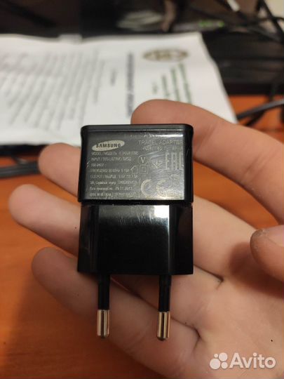 Адаптер питания Samsung