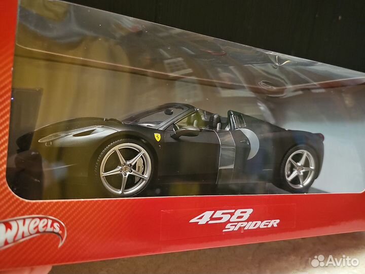 1:18 Феррари 458 spider Хот вилс