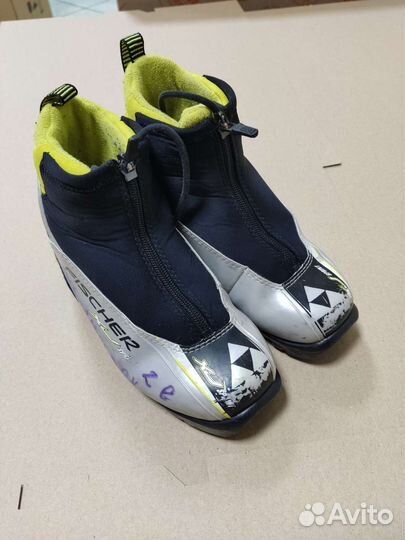 Лыжные ботинки fischer детские