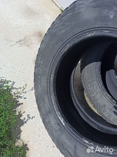 Bridgestone Blizzak DM-V1 265/65 R17