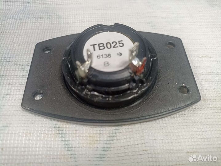 Monitor Audio тв025