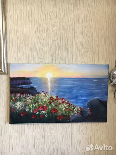 Маки и море