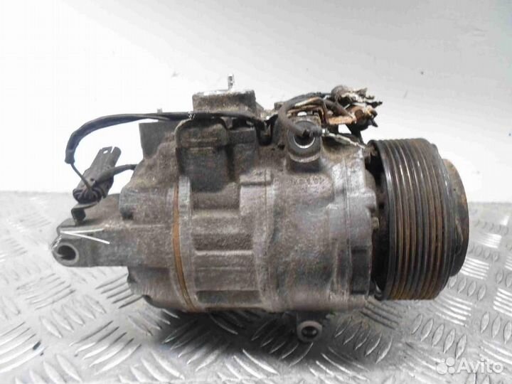 Компрессор системы кондиционирования BMW 5-Series