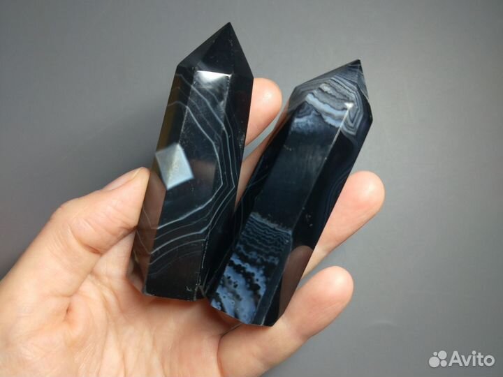 Черный ботсванский агат с таинственным узором