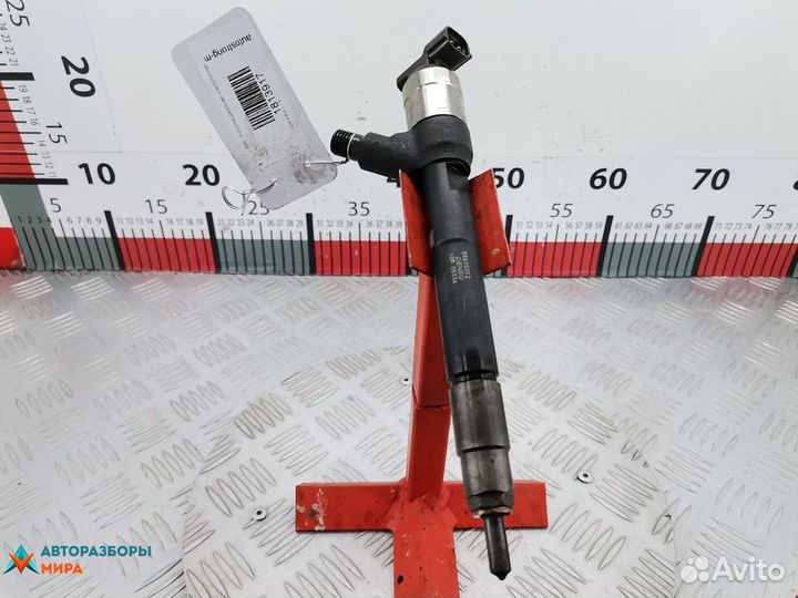 Форсунка Opel Astra H/Family рест. 2014 55570012