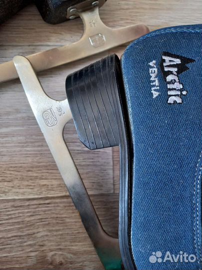 Коньки фигурные