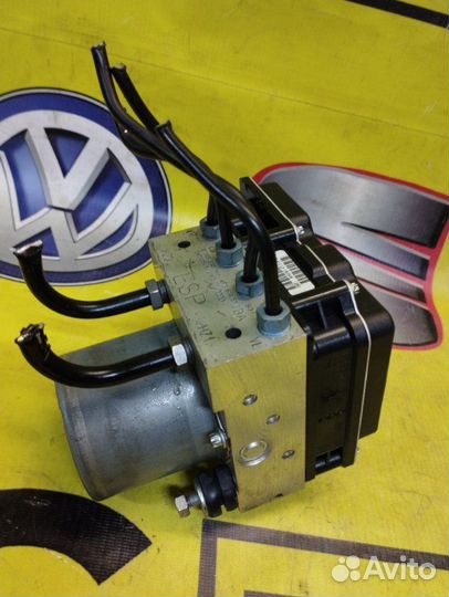 Блок abs Audi A6 универсал 2.8 CCE 2009