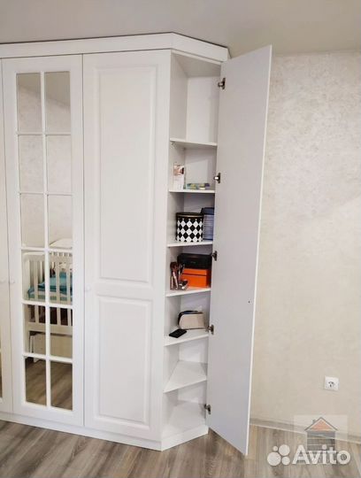 Встроенный шкаф