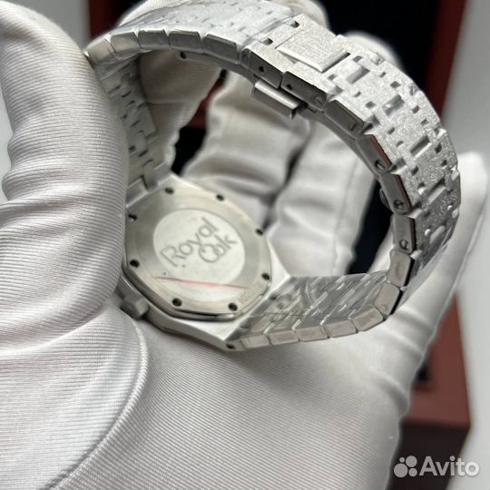 Часы Quartz Audemars Piguet Swarovski