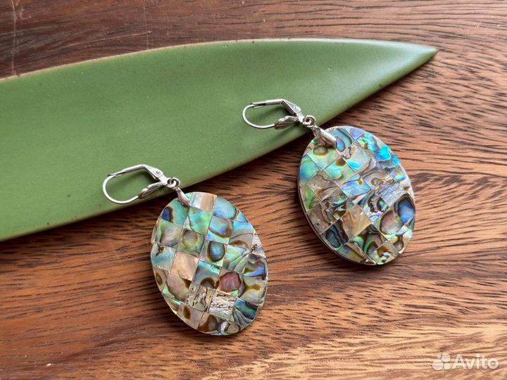 Перламутровые серьги, 4*3 см