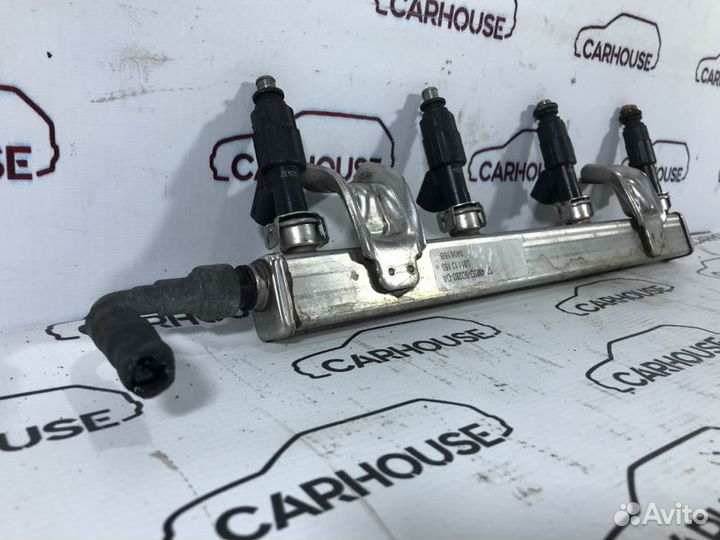 Рампа с форсунками Ford Focus 2 1.8 qqdb