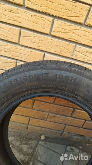 Triangle PL02 235/60 R17