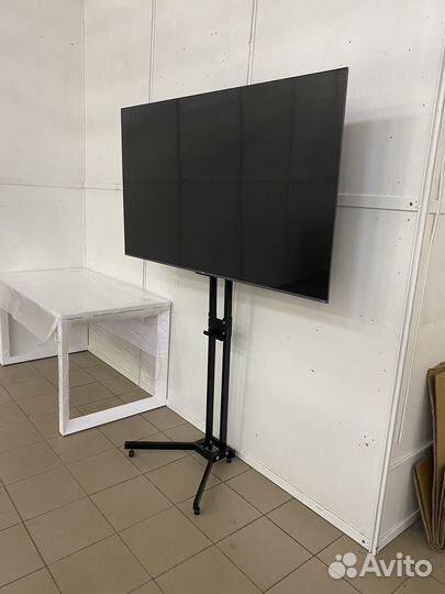 Телевизор LED 65
