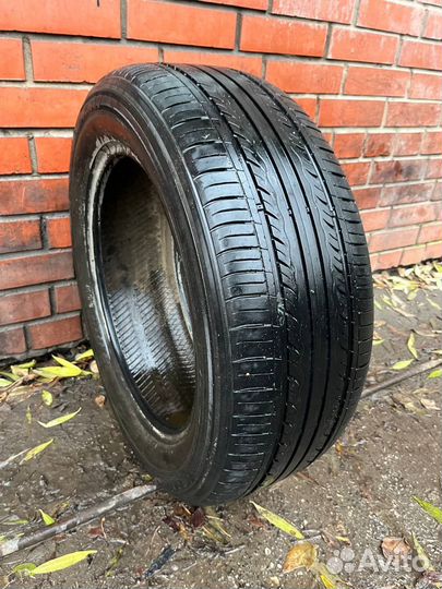 Kumho Solus KH17 235/55 R17