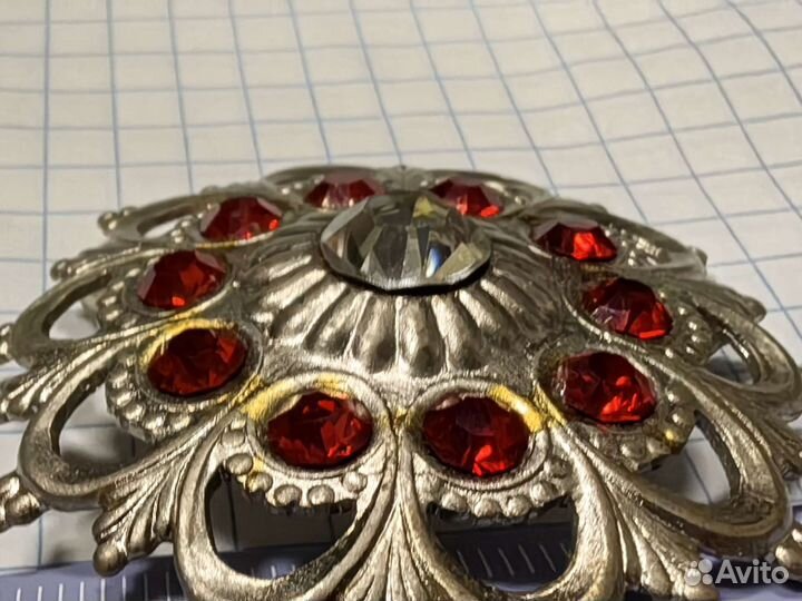 Брошь- Брошка цветок. Необычная нечастоя