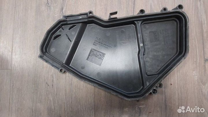 Корпус блока предохранителей Volkswagen Touareg 1