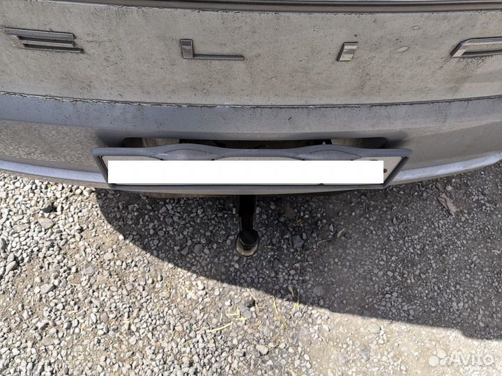 Фаркоп на Митцубиши Делика с 2007-2019г