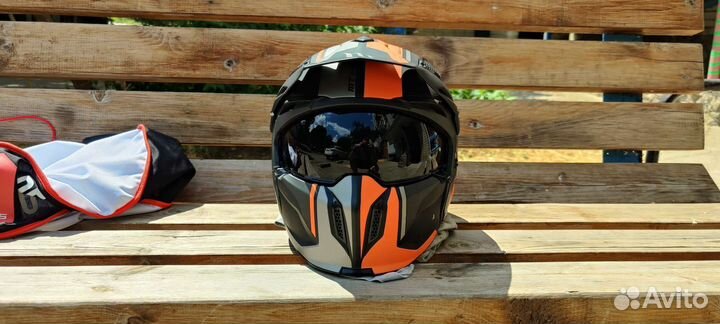 Мото шлем