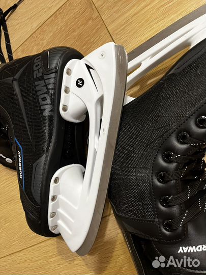 Продам коньки