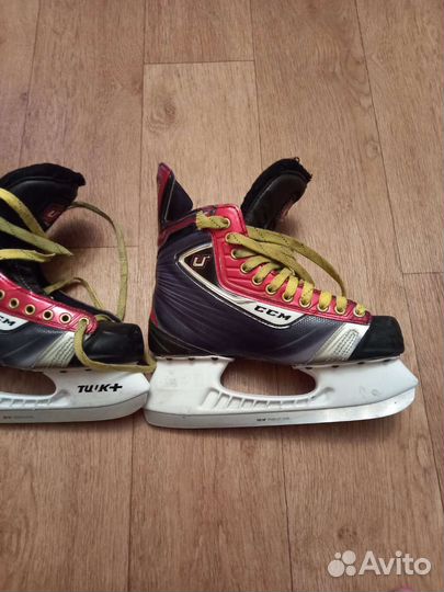 Хоккейные коньки