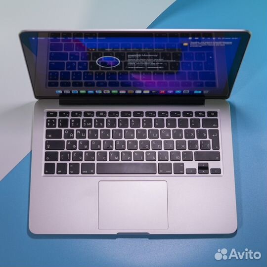 Macbook pro 13 2015 i5, 8 gb, 128 gb