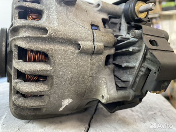 Генератор Nissan Serena C26