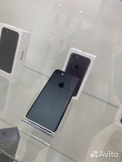 iPhone 7 б/у Оригинал.Гарантия.Магазин