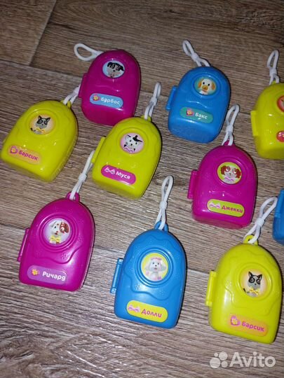 Игрушка домик брелок с животным